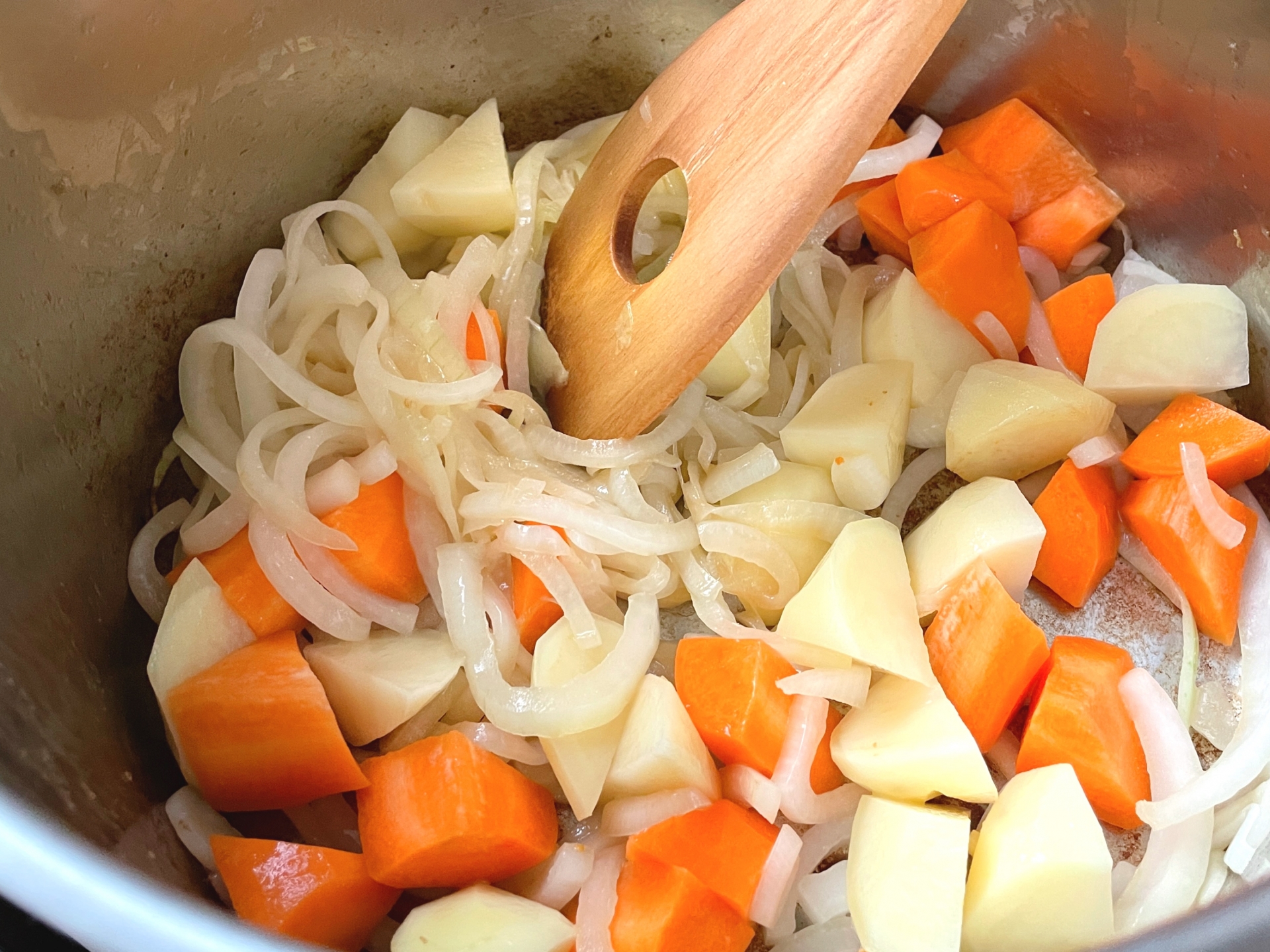 先輩社員の写真